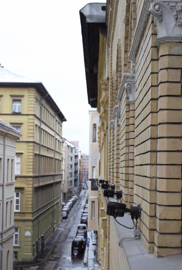 Mikszath Apartments Budapest Phòng bức ảnh